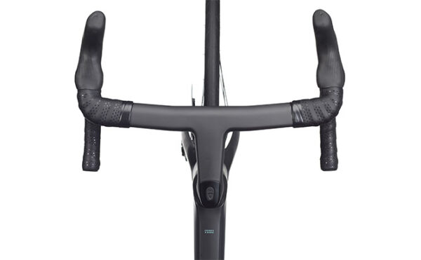 667wx667h Cockpit Specialissima Above (1)